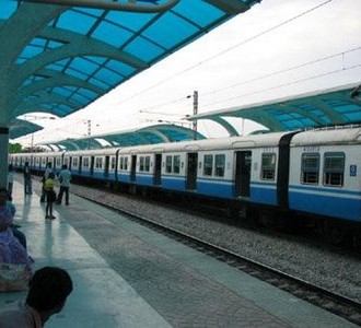Smoking In Indian Railways [Public Places]: Time To Put An End To It