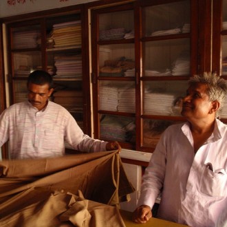 Khadi: The Fabric Of Freedom, Style And Income [and why we must wear it]