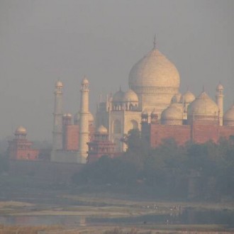 Grand Symbol of Love Faces Up To Environmental Test