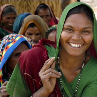 YouthKiAwaaz.com’s Tribute To Women [International Women's Day]