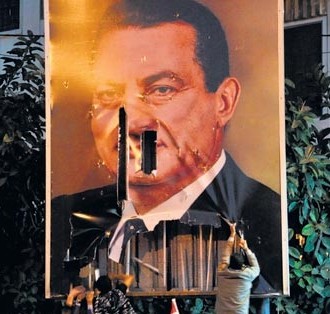 BREAKING: HOSNI MUBARAK RESIGNS