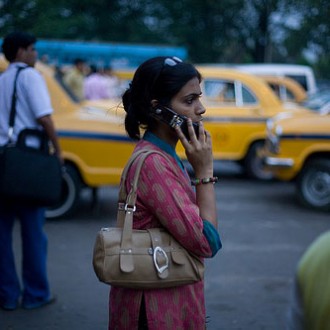 Now Charge Your Mobile While You Talk, Wherever You Are