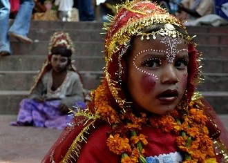 When Beggars Dress Up Like Gods: Begging In Style #PhotoNama