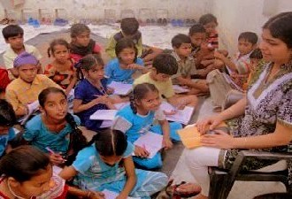 Students and Social Work: 5 Ways Towards a Better India