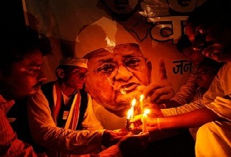 A Timeline Of The Anti-Corruption Movement In India Under Team Anna