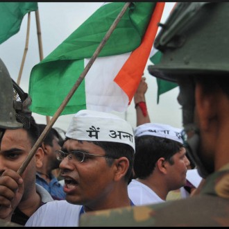 Anna Hazare And Baba Ramdev: Turned Drama Kings By Media?