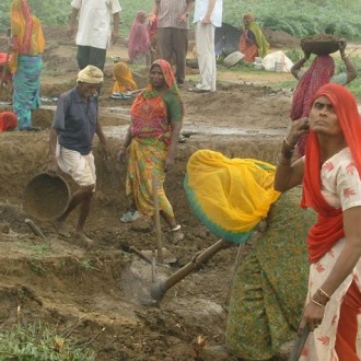 REPORT: Mediocre Impact Of NREGA On The Rural Scene