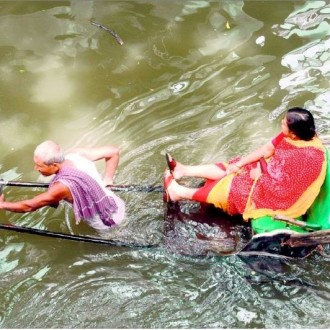 [AUDIO] Water-logging Problems In Kolkata Leave City Crippled As Politicians Play Blame Game: Time To Speak Up!