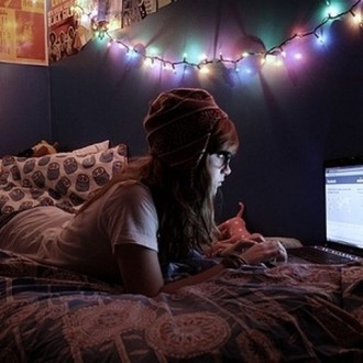 “I Live My Life Online”: The Diary Of An Average Facebooker